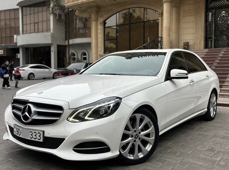 Mercedes E 220 2015