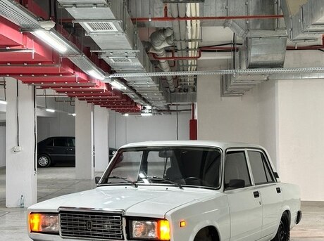 LADA (VAZ) 2107 2010