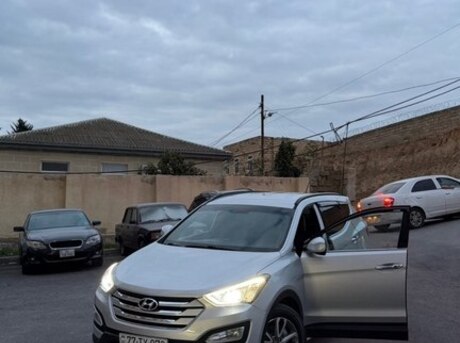 Hyundai Santa Fe 2013