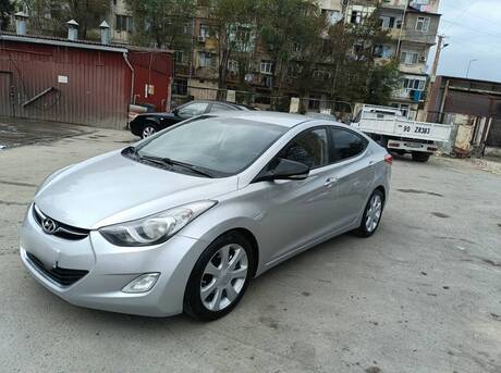Hyundai Elantra 2010