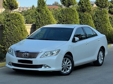 Toyota Camry 2011