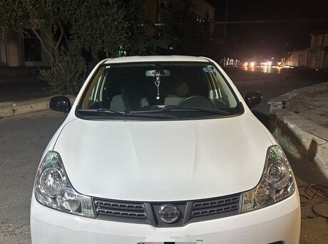 Nissan Wingroad 2017