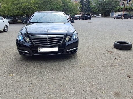 Mercedes E 200 2011