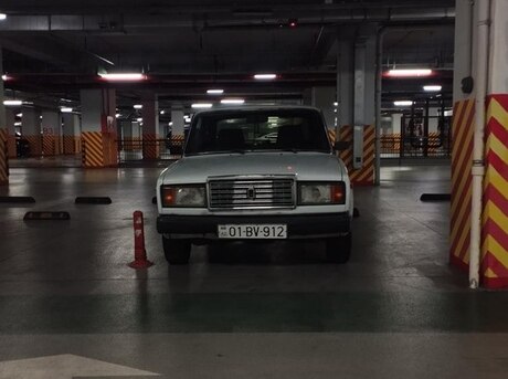LADA (VAZ) 2107 2004