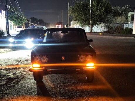 LADA (VAZ) 2106 1985