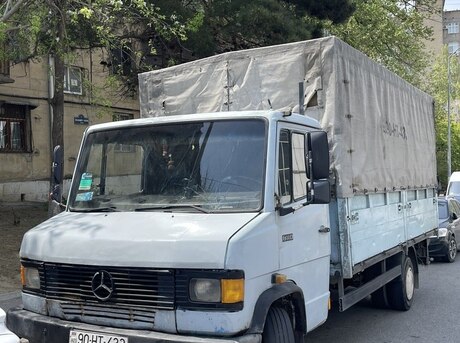 Mercedes 811 D 1991