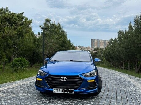 Hyundai Elantra 2018