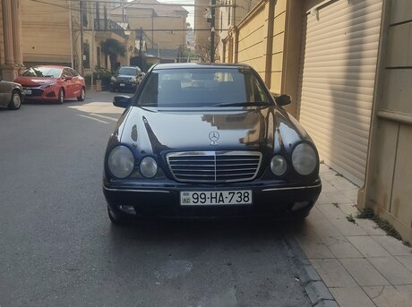 Mercedes E 200 2001