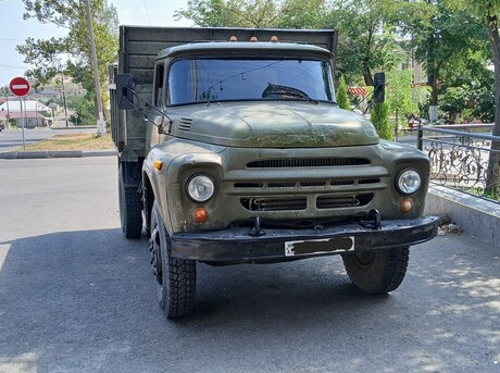 ZIL 130 1990
