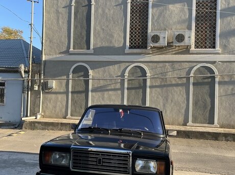 LADA (VAZ) 2107 2011
