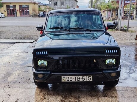 LADA (VAZ) Niva 2015