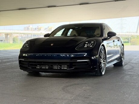Porsche Panamera 2018