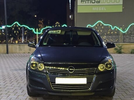 Opel Astra 2009