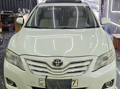 Toyota Camry 2010
