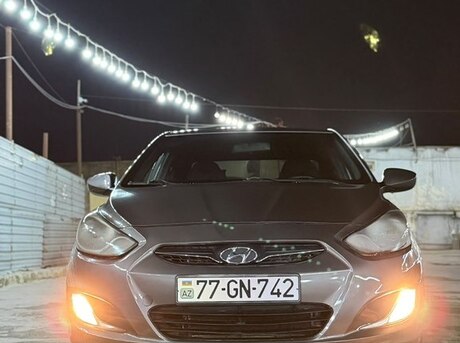 Hyundai Accent 2011
