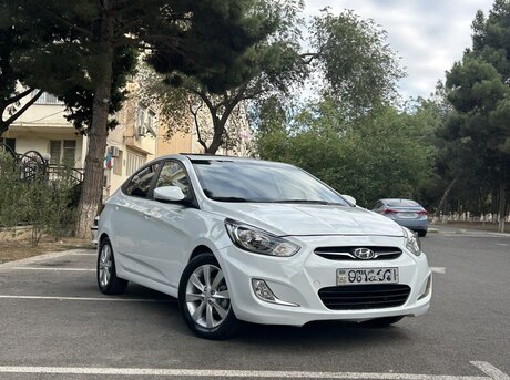 Hyundai Accent 2011