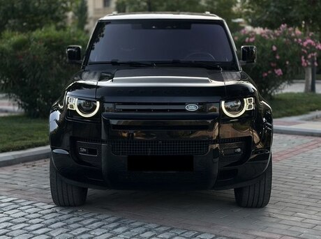 Land Rover Defender 2024