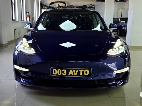 Tesla Model 3 2018