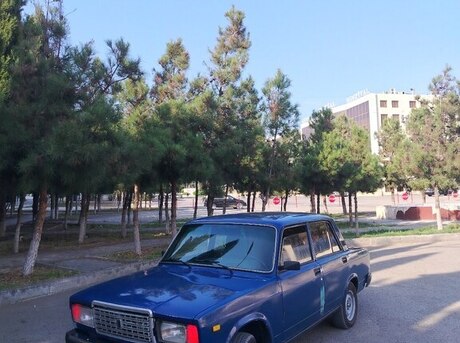 LADA (VAZ) 2107 2004
