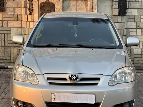 Toyota Corolla 2004