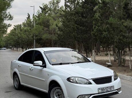 Daewoo Gentra 2014