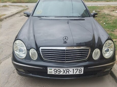 Mercedes E 240 2002
