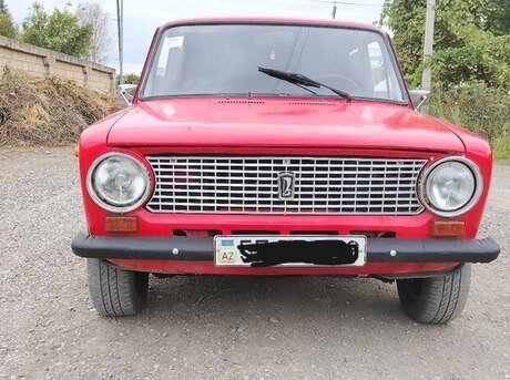 LADA (VAZ) 21011 1982