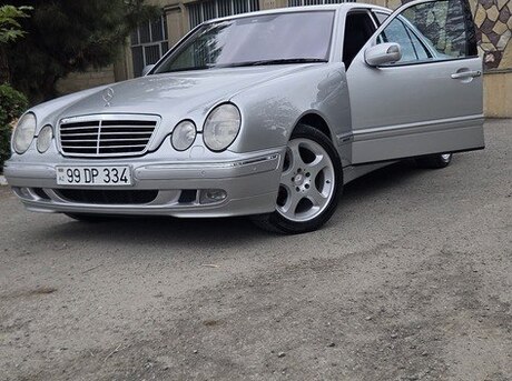 Mercedes E 270 2001