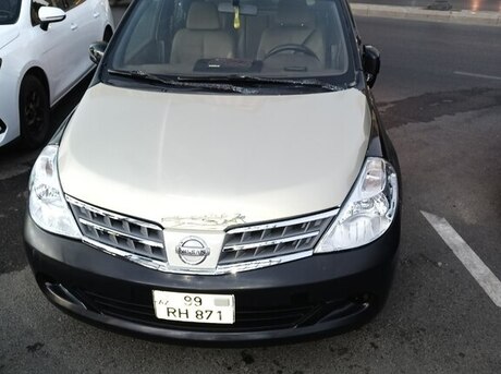 Nissan Tiida 2006