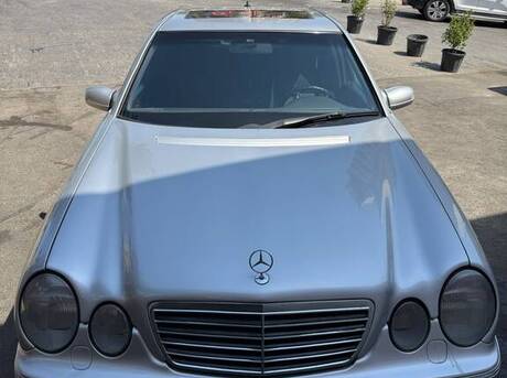 Mercedes E 270 2000