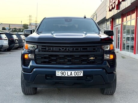 Chevrolet Silverado 2023
