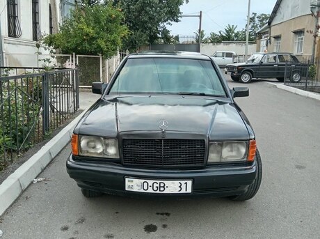 Mercedes 190 1992