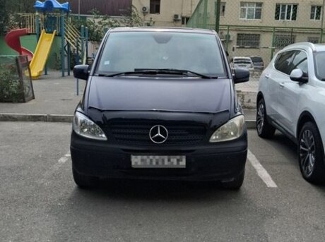 Mercedes  2009