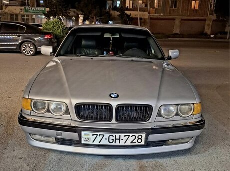 BMW 728 1998