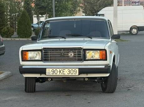 LADA (VAZ) 2107 2010