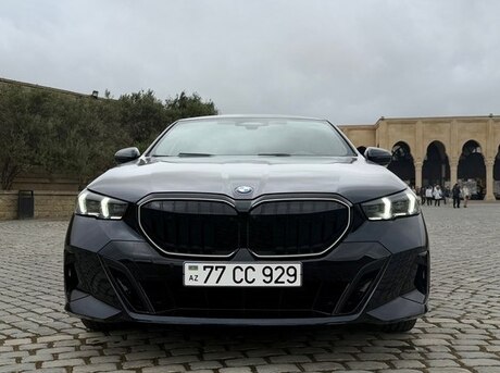 BMW 530 2025
