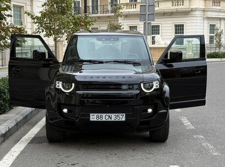 Land Rover Defender 2021