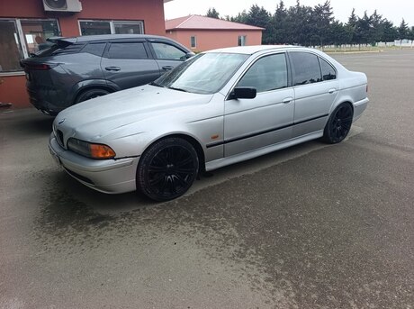 BMW 523 1997
