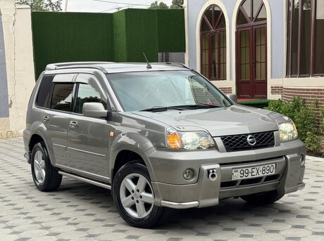 Nissan X-Trail 2004