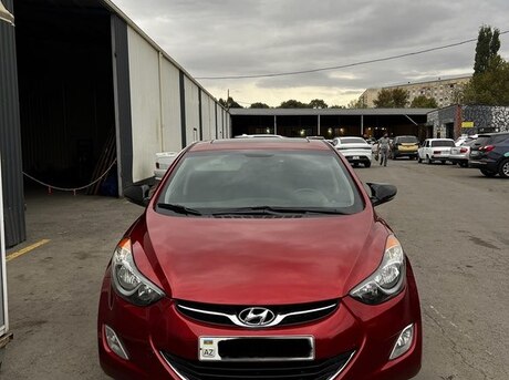 Hyundai Elantra 2011