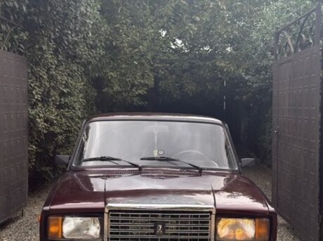 LADA (VAZ) 2107 2010