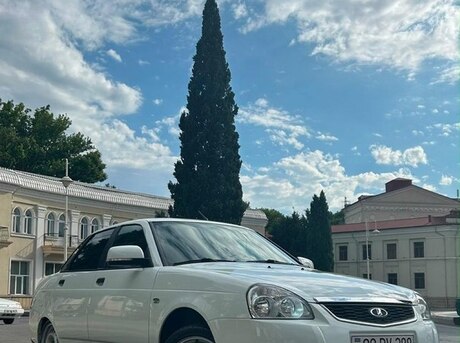 LADA (VAZ) Priora 2018