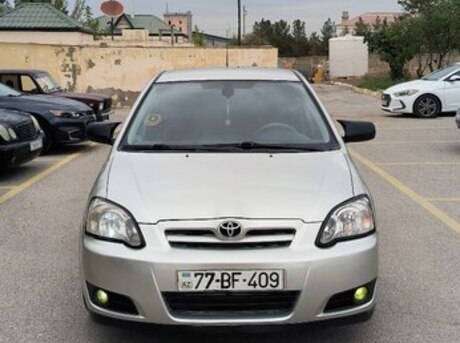 Toyota Corolla 2004