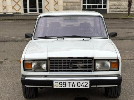 LADA (VAZ) 2107 2004