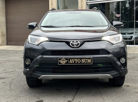 Toyota RAV4 2018