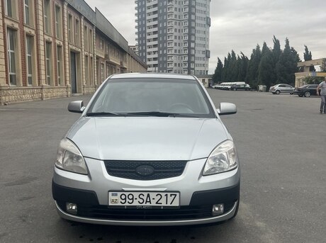 Kia Rio 2005
