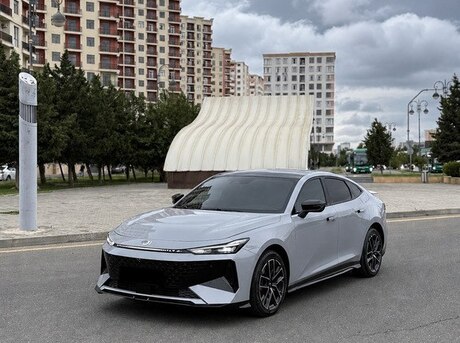 Changan Qiyuan A06 2023