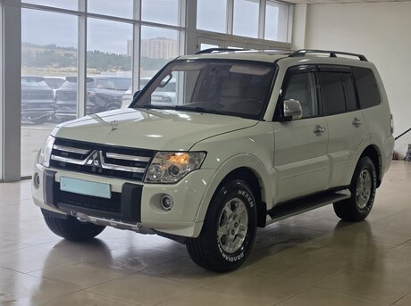 Mitsubishi Pajero 2008