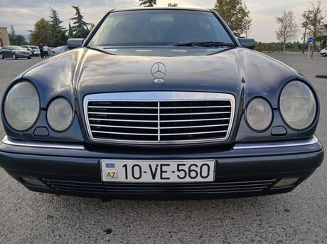 Mercedes E 240 1999