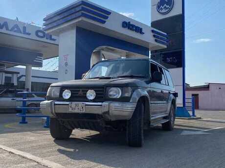Mitsubishi Pajero 1995